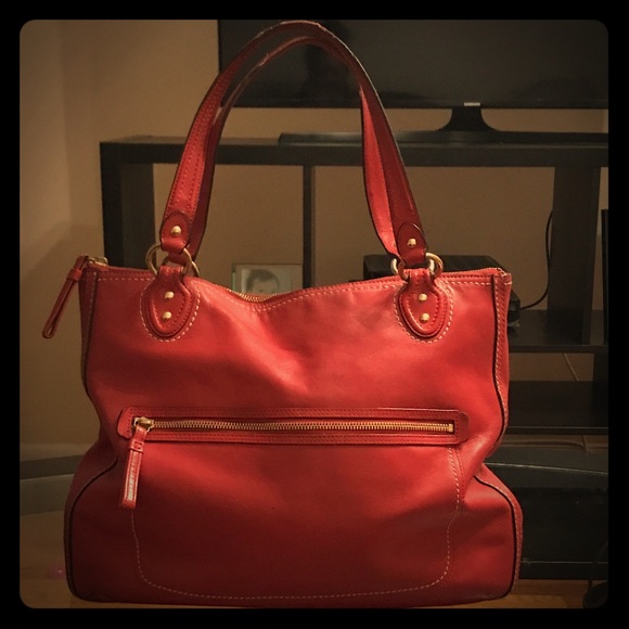 Coach Handbags - OFFERS?? Coach Leather Tote